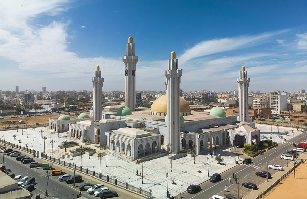 Foto - Batı Afrika'nın en büyük camisi ramazana hazır