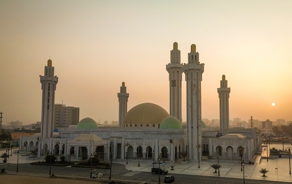 Foto - Batı Afrika'nın en büyük camisi ramazana hazır