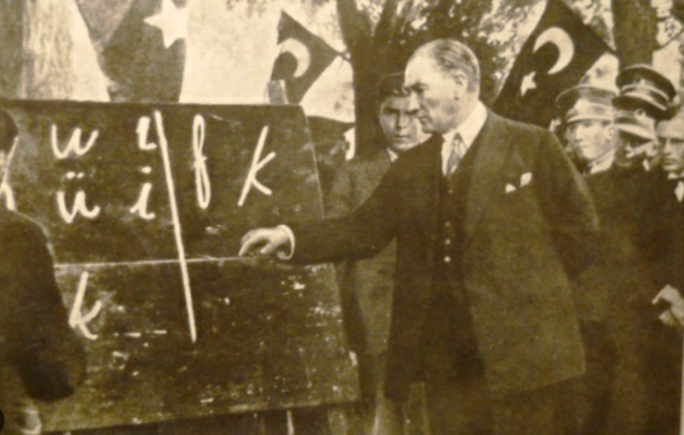 Foto - Batı dilimizi de çalmış! Türkçe kelime köklerinin başına S harfi getirilince bakın neler oluyor?