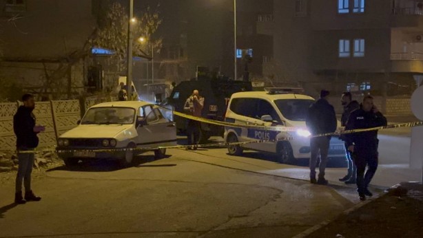 Foto - Batman’da bir kişi aracında ölü bulundu