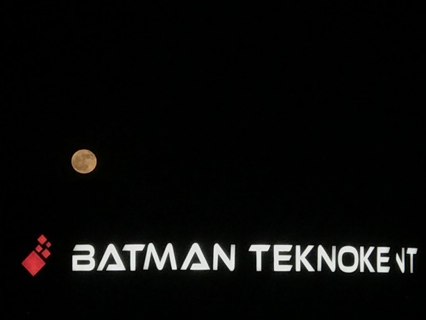 Foto - Batman'da kartpostallık dolunay görüntüsü!