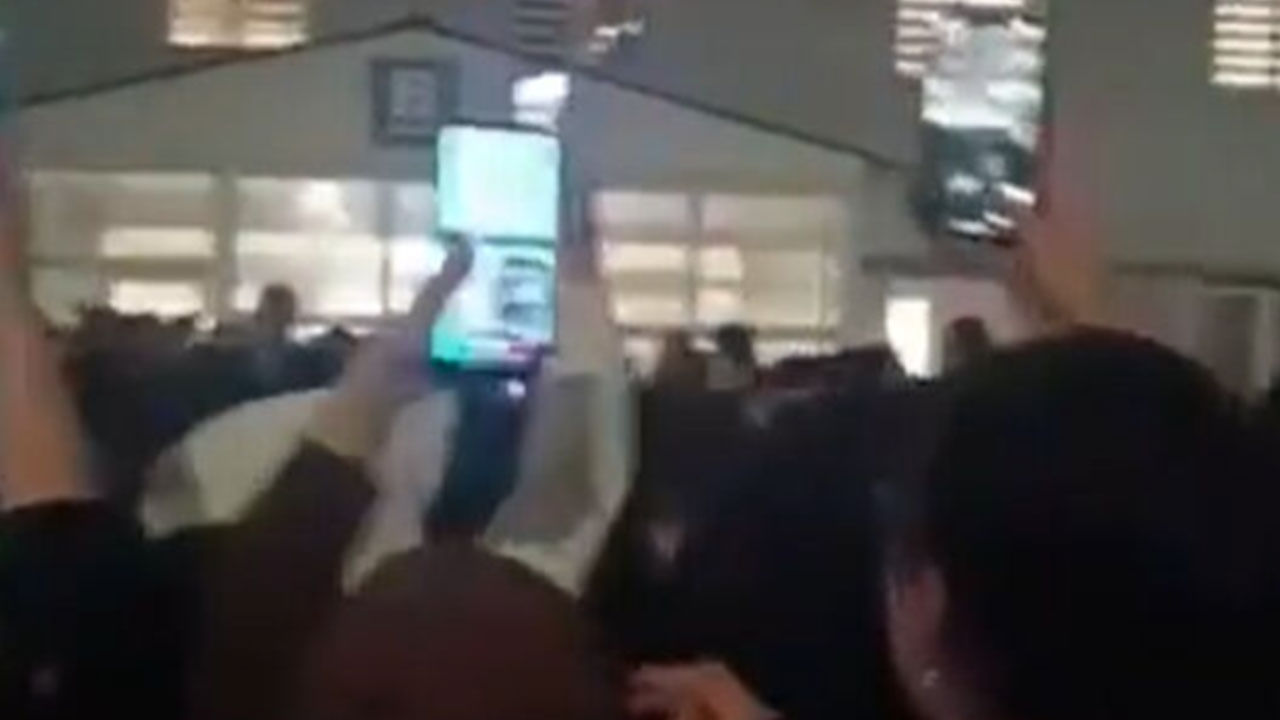 Foto - Bayburt'ta hareketli saatler! KYK'nın mescidindeki olay sonrası protestolar başladı, resmi açıklama geldi