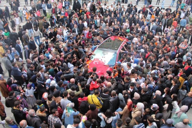 Foto - Bayburt'ta TOGG izdihamı