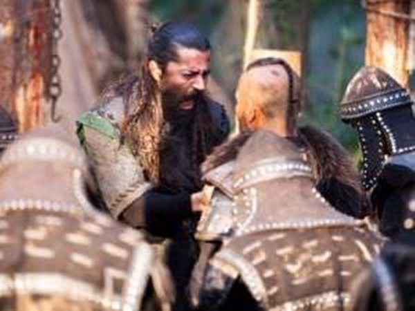 Foto - Baycu Noyan, Diriliş Ertuğrul'a geri mi dönüyor?