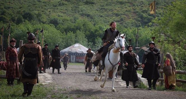 Foto - Baycu Noyan, Diriliş Ertuğrul'a geri mi dönüyor?