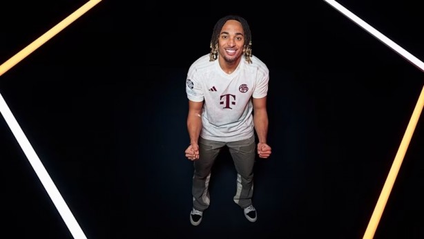 Foto - Bayern Münih Boey'i böyle açıkladı