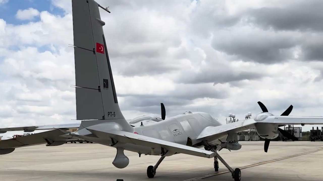 Foto - Baykar yeni silahını Türkiye'ye duyurdu! Böylesi yok, dünya peşine düşecek