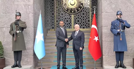 Foto - Baykar ziyareti sonrası Somali Savunma Bakanı'ndan olay çıkış: Basacaksın kurşunu bir göz koyan olursa