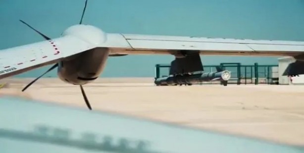 Foto - Baykar'dan büyük gurur! İHA-122 tam isabet vurdu