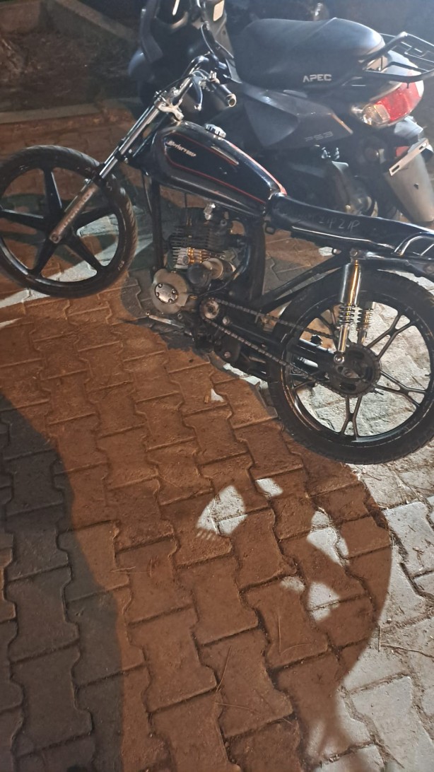 Foto - Bayraklı'da yapılan denetimlerde 238 adet sentetik ecza hap ele geçirildi, 10 kişi yakalandı