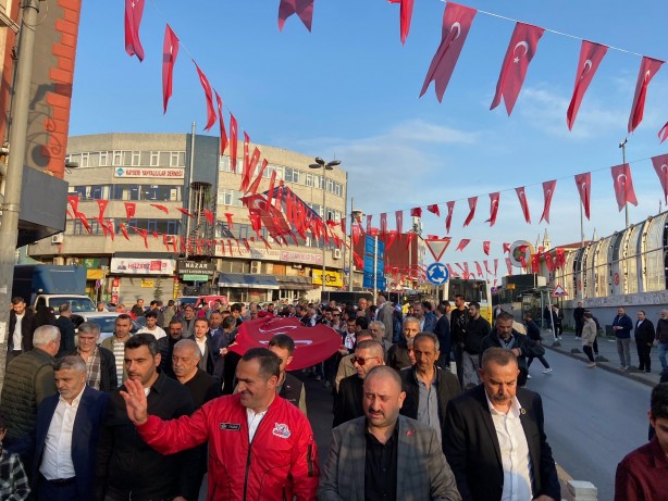 Foto - Bayraksız HDP'nin ortağı CHP'ye karşı Cumhur İttifakı'ndan anlamlı yürüyüş!
