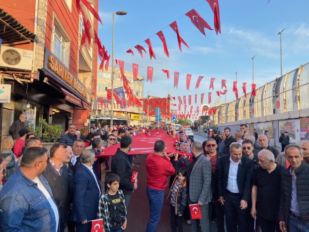 Foto - Bayraksız HDP'nin ortağı CHP'ye karşı Cumhur İttifakı'ndan anlamlı yürüyüş!