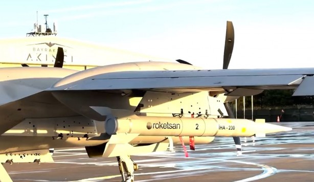 Foto - Bayraktar AKINCI süpersonik füzeyi ateşledi! Çok az ülke bunu yapabiliyor