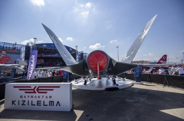 Foto - Bayraktar Kızılelma ABD'yi salladı! Kızılelma ile ilgili bilinmeyen bir özelliği dünyaya ilan ettiler