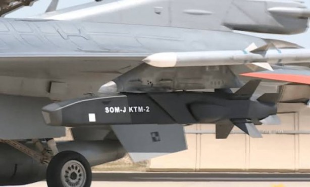 Foto - "Bayraktar Kızılelma bu yetenekten mahrumdu" dedi! Yeni özelliğini duyan heyecandan yerinde duramadı