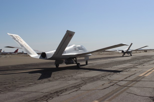Foto - Bayraktar Kızılelma kadar merak ediliyordu! Gizli İHA sessiz sedasız sığınaktan çıkarıldı, gören herkes şaştı kaldı