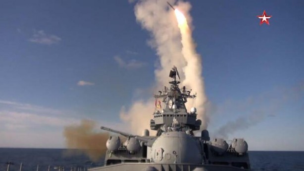 Foto - Bayraktar korkusu bunu da yaptırdı! Moskova 'ana silahını' ilk kez kullandı