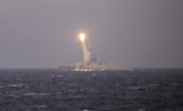 Foto - Bayraktar korkusu bunu da yaptırdı! Moskova 'ana silahını' ilk kez kullandı