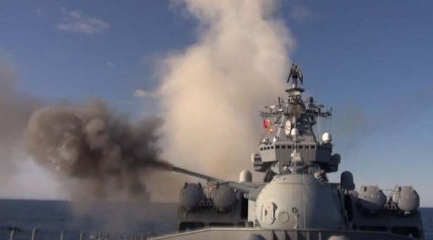 Foto - Bayraktar korkusu bunu da yaptırdı! Moskova 'ana silahını' ilk kez kullandı