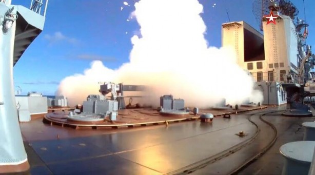 Foto - Bayraktar korkusu bunu da yaptırdı! Moskova 'ana silahını' ilk kez kullandı