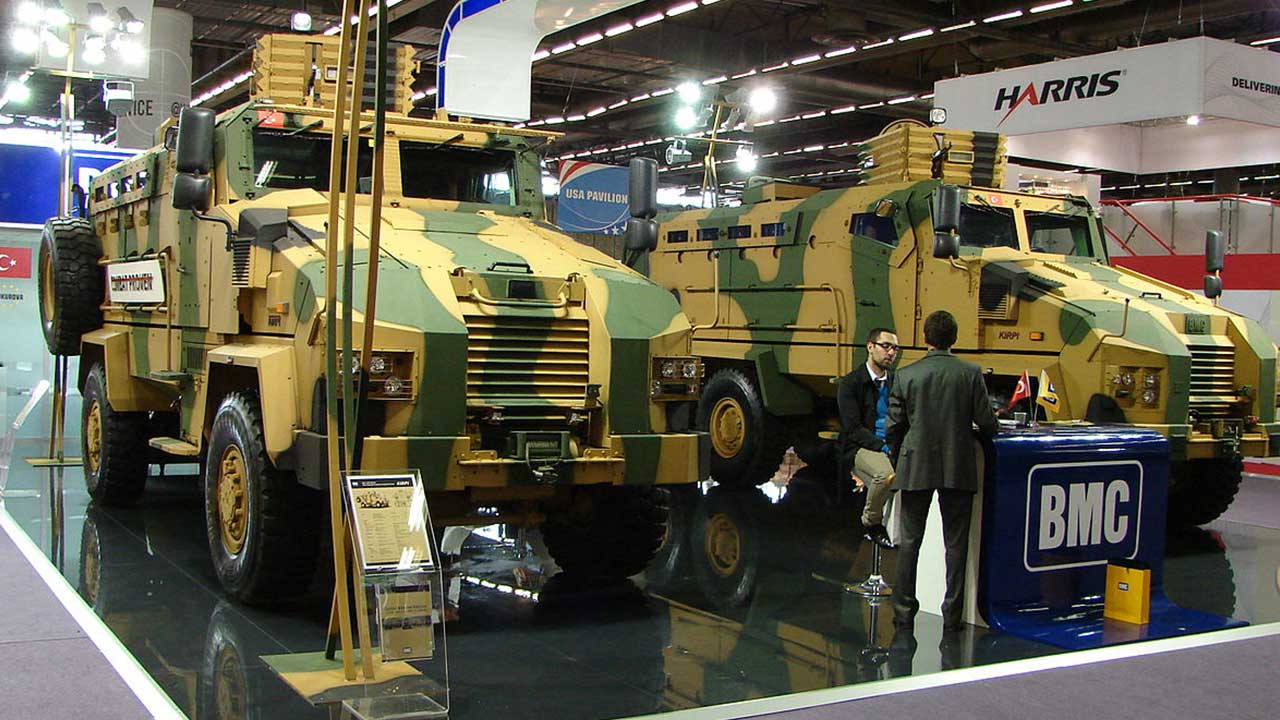 Foto - Bayraktar TB2 SİHA almışlardı! Türkiye'den yeni alacakları silahı duyurdular