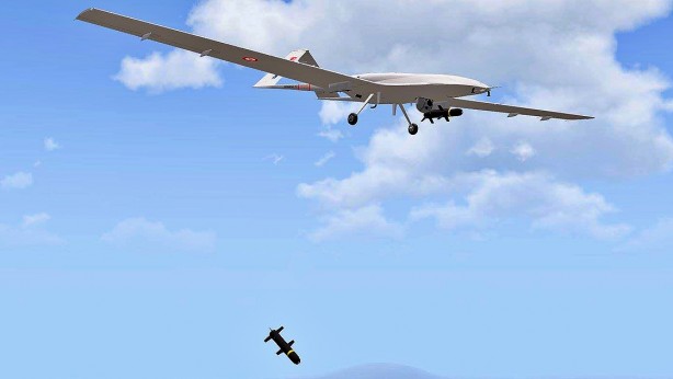 Foto - Bölgede sıcak gelişme! Bayraktar TB2 SİHA'ya karşı savaş uçaklarını havalandırdılar