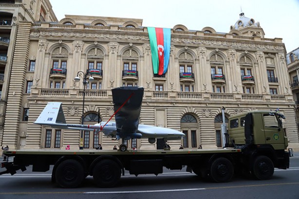 Foto - Bayraktar TB2 SİHA'lar bir ülkeye fabrika kurdurttu! 'Son aşamadayız' diyerek dünyaya ilan ettiler