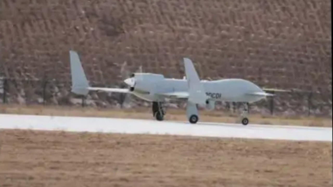 Foto - 'Bayraktar TB2 SİHA'ya rakip çıkarıyoruz' diyerek duyurdular: Çok mesafe kat etmemiz lazım ama yapıyoruz