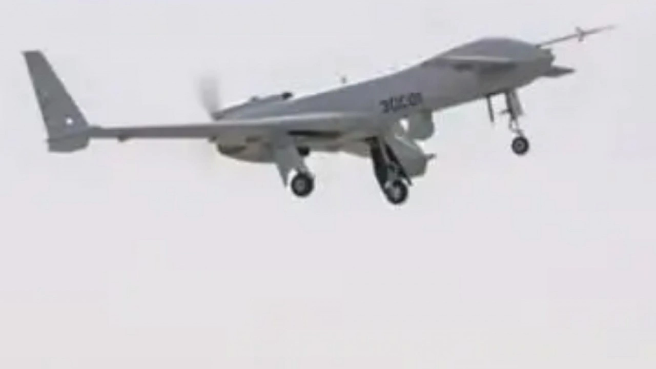 Foto - 'Bayraktar TB2 SİHA'ya rakip çıkarıyoruz' diyerek duyurdular: Çok mesafe kat etmemiz lazım ama yapıyoruz