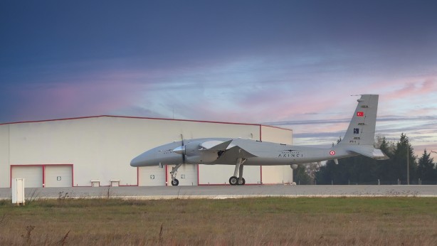 Foto - Bayraktar TB2, TB3, AKINCI, Bayraktar KIZILELMA, HÜRKUŞ, AKSUNGUR ve Milli Muharip Uçak'tan müthiş bir haber daha! Tekerlerine taş değmeyecek