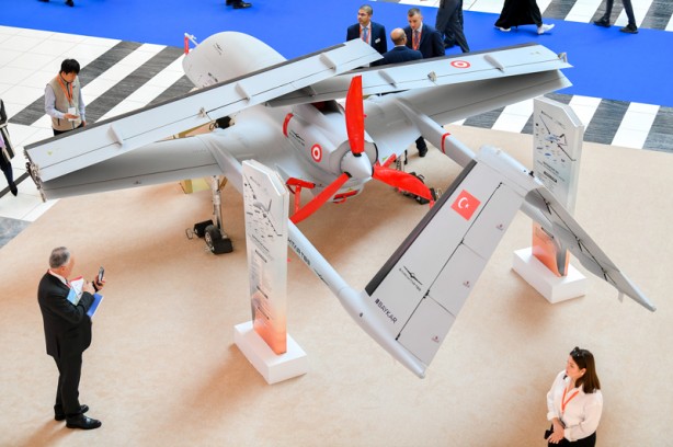 Foto - Bayraktar TB3 SİHA, BAE'lileri hayrete düşürdü