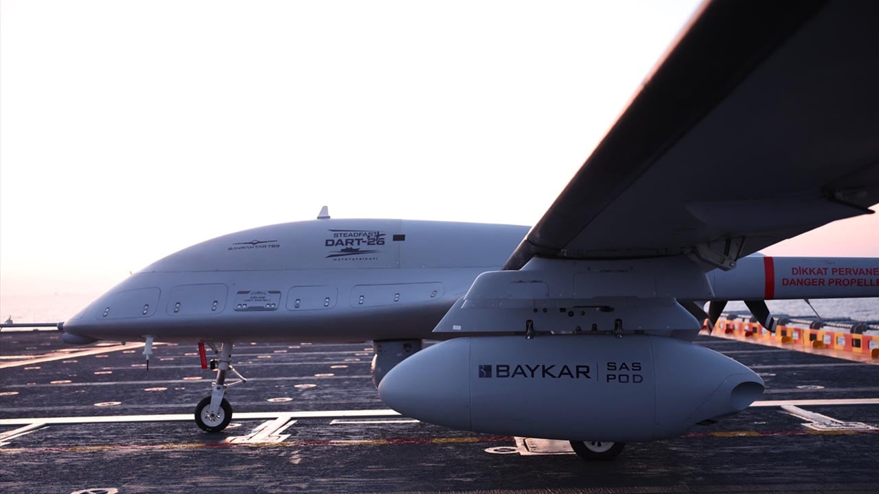 Bayraktar TB3'ten tarihi başarı: TCG Anadolu'dan kalkıp Sonoboy testini tamamladı!