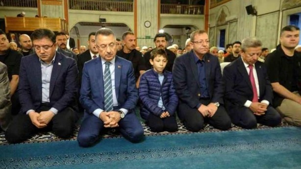 Foto - Bayram namazında camiler doldu taştı!