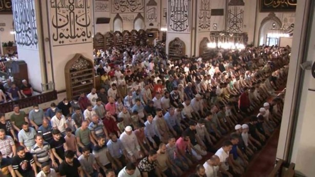 Foto - Bayram namazında camiler doldu taştı!
