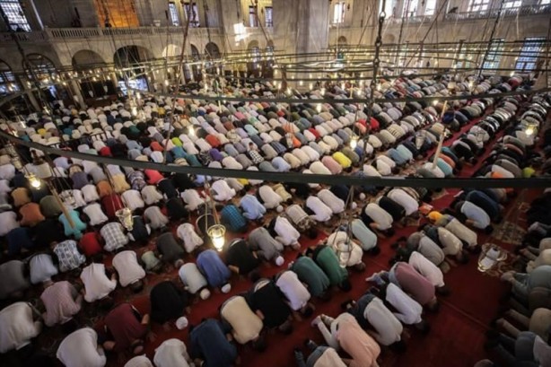 Foto - Bayram namazında camiler doldu taştı!