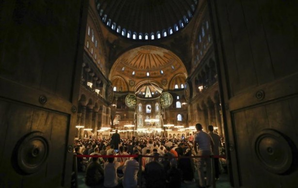 Foto - Bayram namazında camiler doldu taştı!
