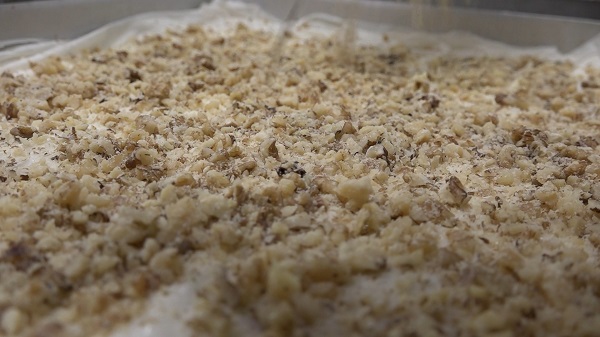 Foto - Bayram öncesi bu oyuna gelmeyin! Baklava ucuz olsun diye bakın ne yapıyorlar