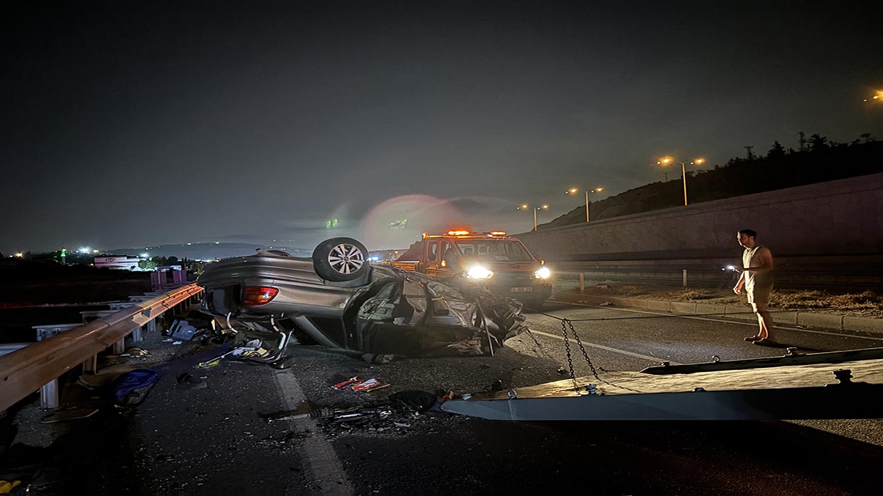 Foto - Bayram öncesi feci kaza: anne ve baba hayatını kaybetti, bebek yaralı