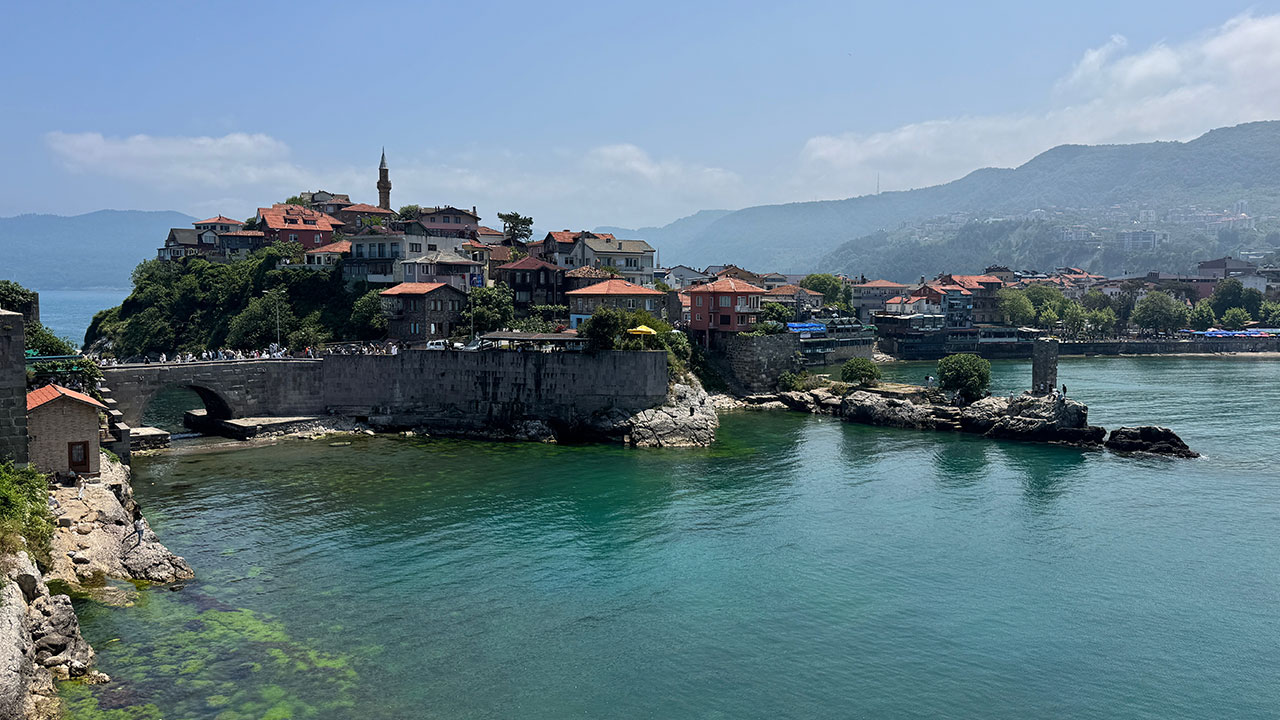 Foto - Bayram tatili bereketi: İlçe nüfusunun 10 katı turist geldi