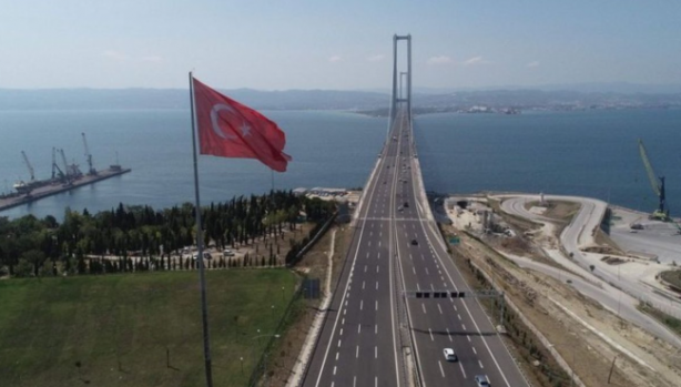 Foto - Bayram tatili dönüşü ücretsiz olan otoyollar ve köprüler: 2023 Kurban Bayramı'nda Avrasya Tüneli, Osmangazi Köprüsü ve Yavuz Sultan Selim Köprüsü bedava mı?