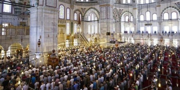Foto - Bayramda camiler açılacak mı? Bayram namazı camide kılınacak mı?