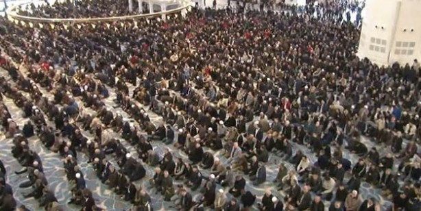 Foto - Bayramda camiler açılacak mı? Bayram namazı camide kılınacak mı?
