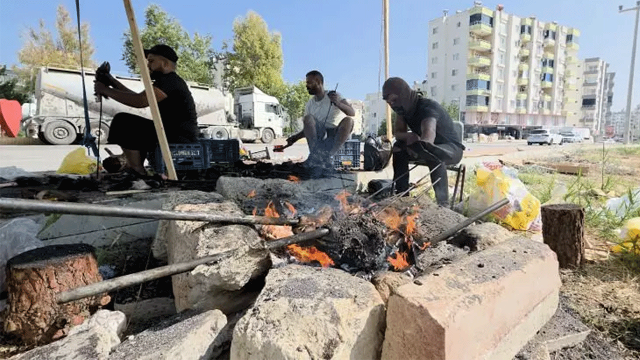 Foto - Bayramda en çok mesaiyi onlar yapıyor: Hiç durmadan çalışıyorlar!