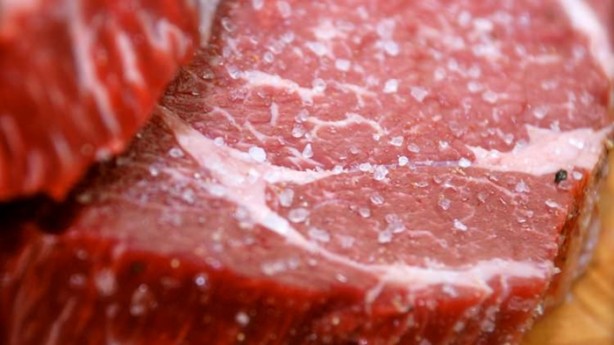 Foto - Bayramda et tüketirken dikkat!