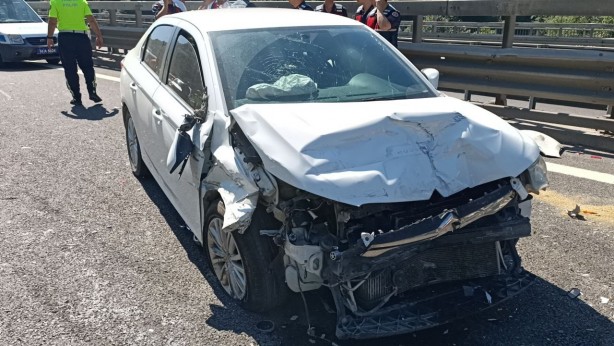 Foto - Bayramın en büyük kazası Bolu Dağı Tüneli'nde yaşandı! Tam 18 araç birbirine girdi