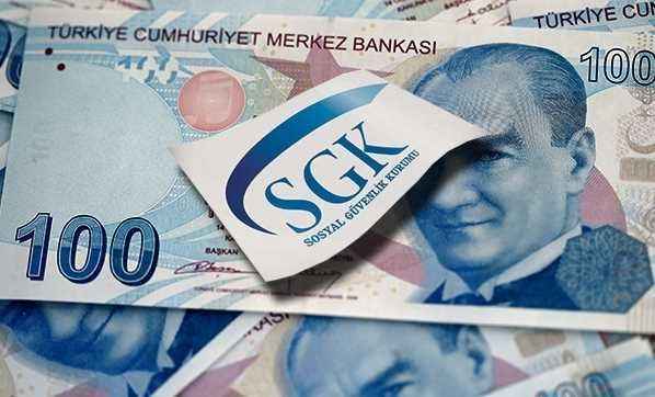 Bazı EYT'lilerin sigortaları iptal ediliyor, emekli aylıkları geri alınıyor! Hemen kontrol edin, onlardan biri de siz olabilirsiniz