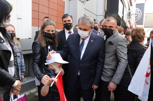 Foto - BBP Genel Başkanı Destici'den flaş çıkış: 5 yıldızlı otelde tatil mi yapacak?