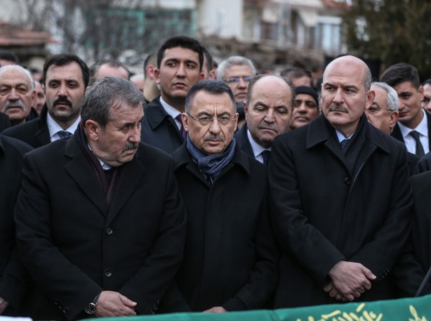 Foto - BBP lideri Destici'den babasına son görev! Cenazesi toprağa verildi