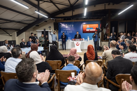 Foto - BBP lideri Destici'den Ekrem İmamoğlu'na tepki: Millet sana ülkeyi karıştır diye mi oy verdi?