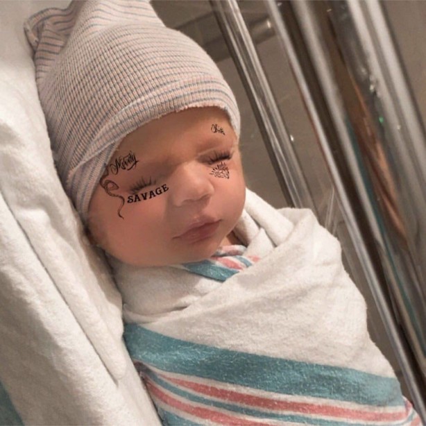 Foto - Bebeğinin ismini ‘X Æ A-12 Musk' koyan Elon Musk'a şok! Bunu beklemiyordu